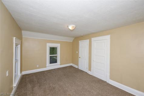 1137 Bellows Street Akron OH 44301