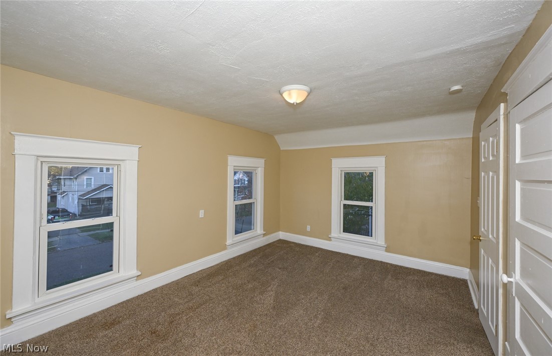 1137 Bellows Street Akron OH 44301