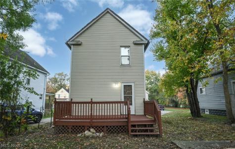 1137 Bellows Street Akron OH 44301