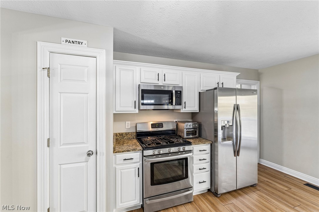 38635 N Bay Drive Willoughby OH 44094