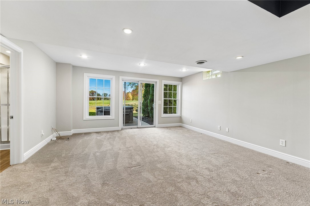 38635 N Bay Drive Willoughby OH 44094