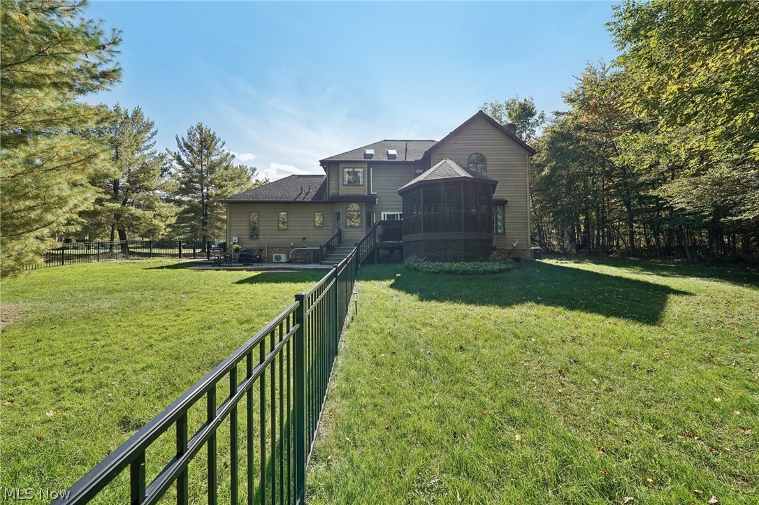 2211 Kate Court Hudson OH 44236