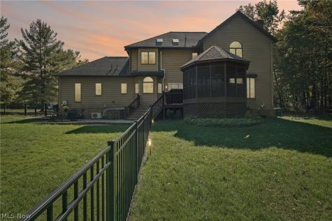 2211 Kate Court Hudson OH 44236
