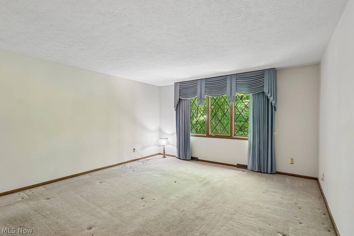 17265 Wood Acre Trail Chagrin Falls OH 44023