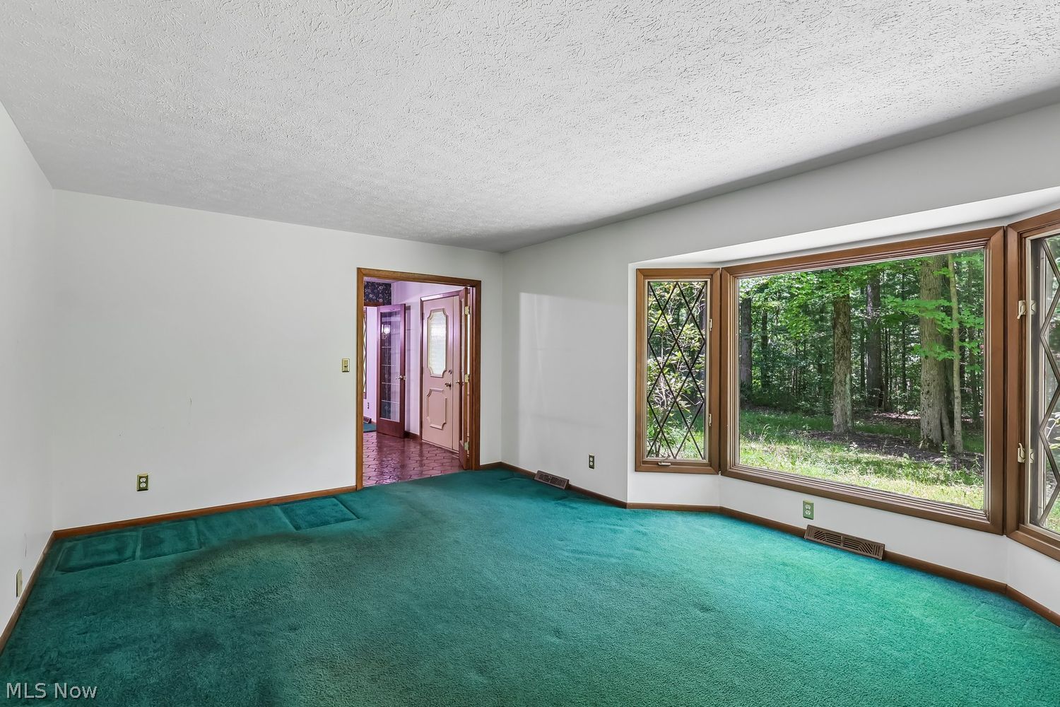 17265 Wood Acre Trail Chagrin Falls OH 44023