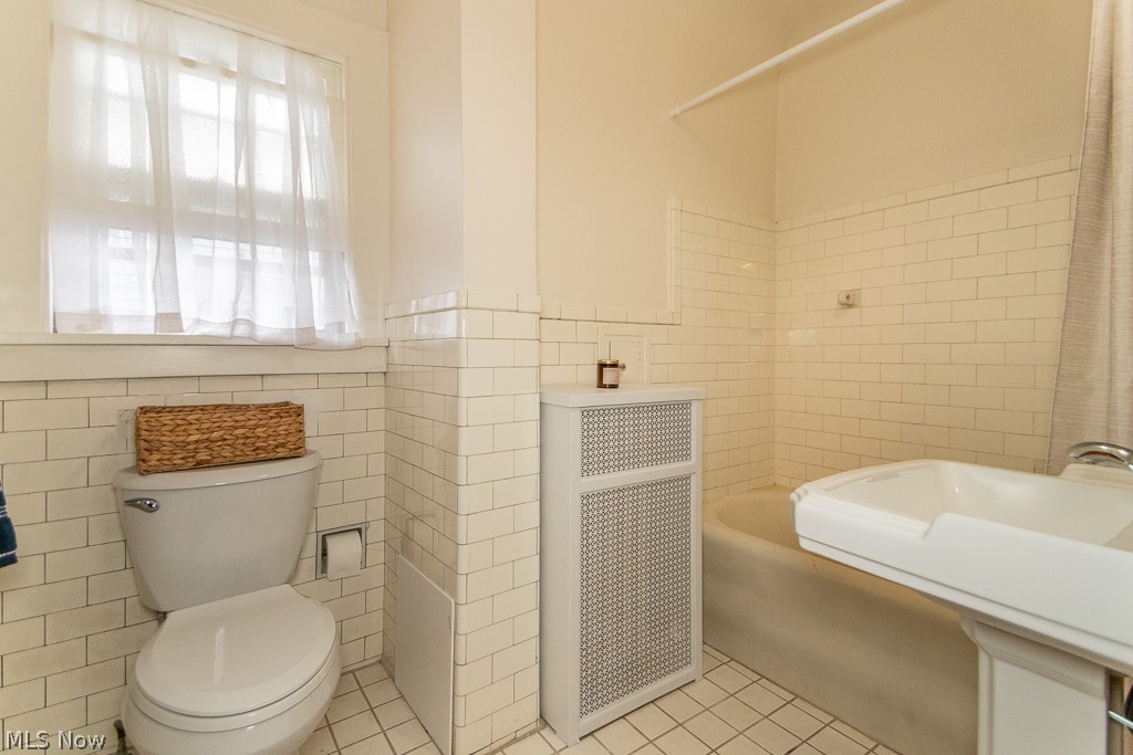3821 Montevista Road Cleveland Heights OH 44121