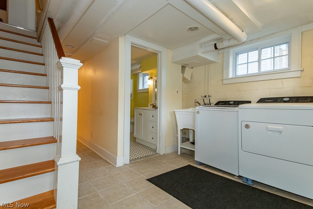 3821 Montevista Road Cleveland Heights OH 44121