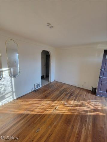 4189 Lee Road Cleveland OH 44128