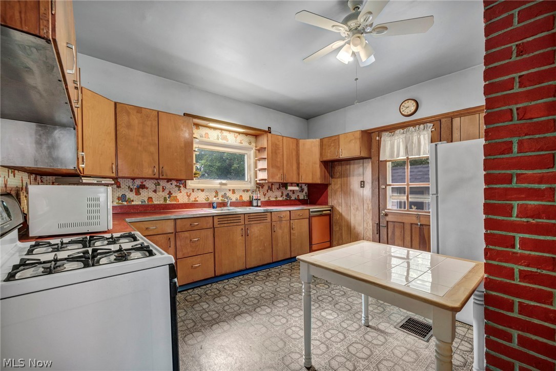 3546 E 46th Street Cleveland OH 44105