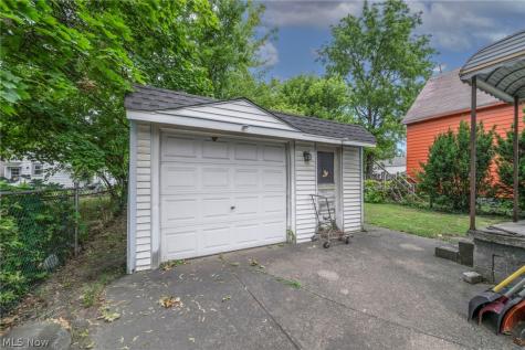 3546 E 46th Street Cleveland OH 44105