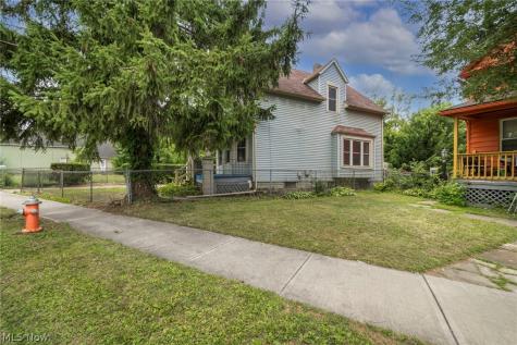3546 E 46th Street Cleveland OH 44105