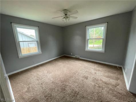 13060 Beeson Street NE Alliance OH 44601