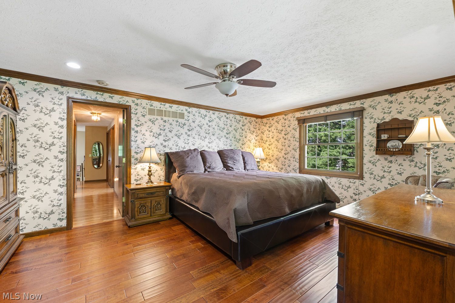 2425 Daffodil Street NE Canton OH 44705