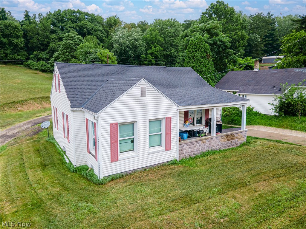 1822 Chestnut Street Coshocton OH 43812