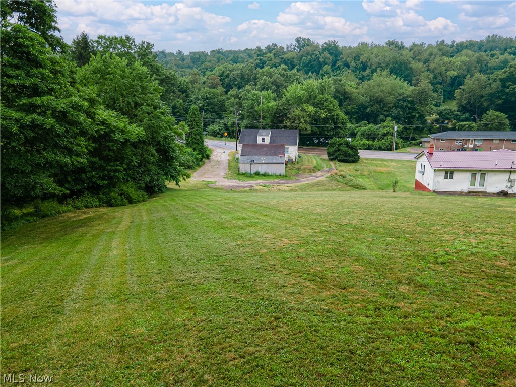 1822 Chestnut Street Coshocton OH 43812