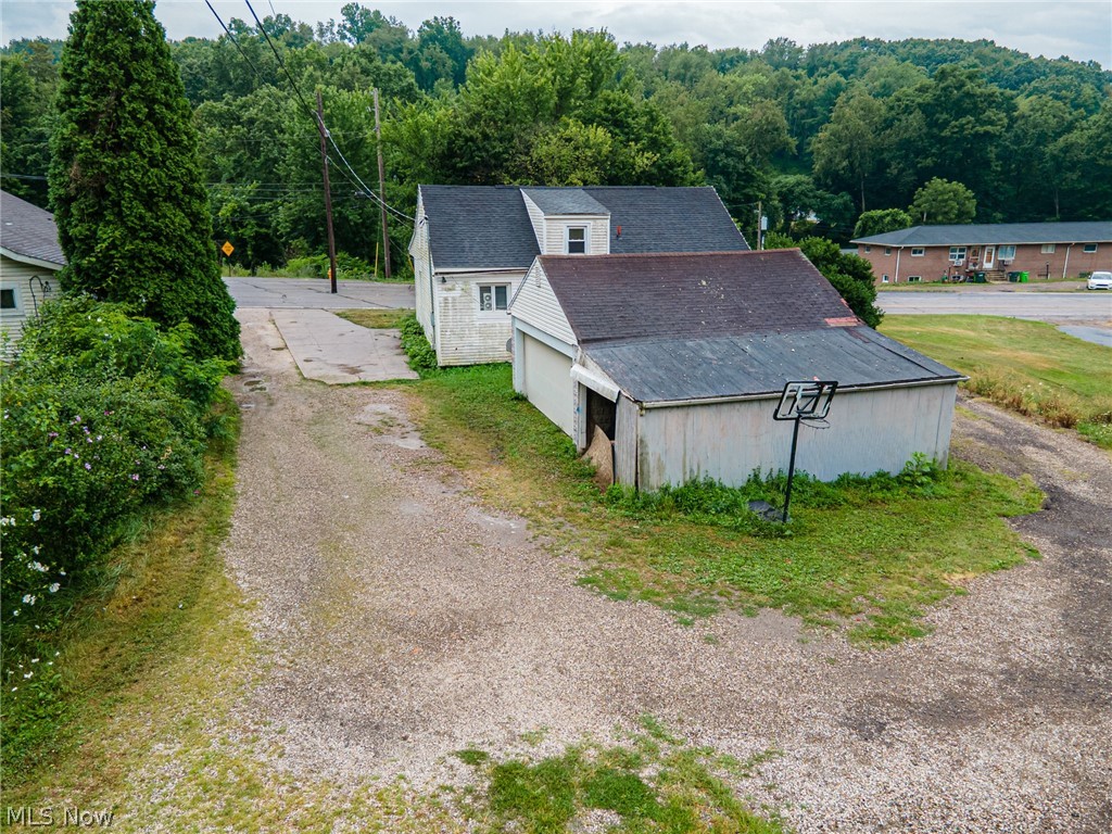 1822 Chestnut Street Coshocton OH 43812