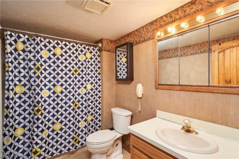 11461 Drake Road North Royalton OH 44133