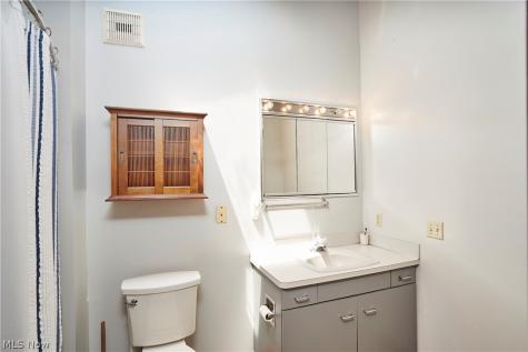 11461 Drake Road North Royalton OH 44133