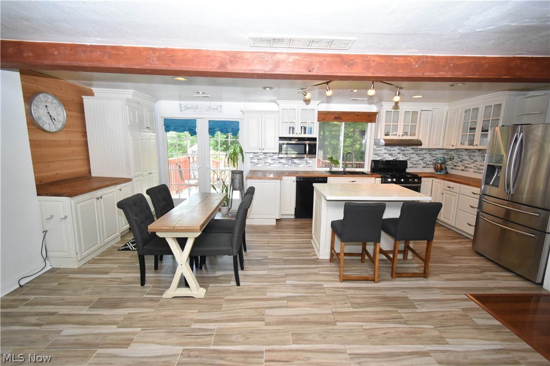 29663 Sutton Drive North Olmsted OH 44070