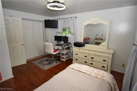29663 Sutton Drive North Olmsted OH 44070
