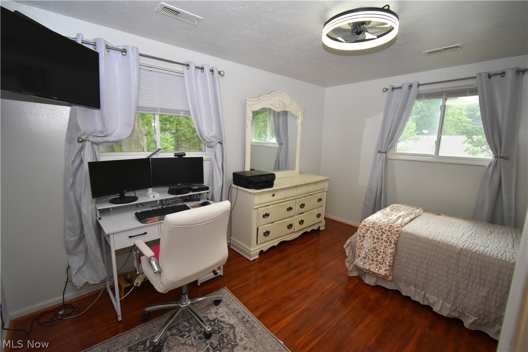 29663 Sutton Drive North Olmsted OH 44070