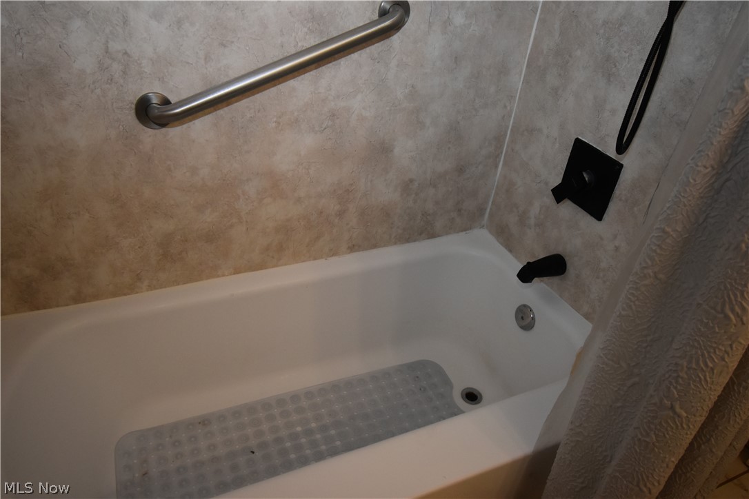 29663 Sutton Drive North Olmsted OH 44070