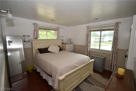 29663 Sutton Drive North Olmsted OH 44070