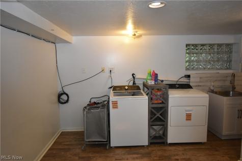 29663 Sutton Drive North Olmsted OH 44070