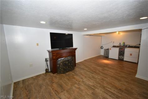 29663 Sutton Drive North Olmsted OH 44070