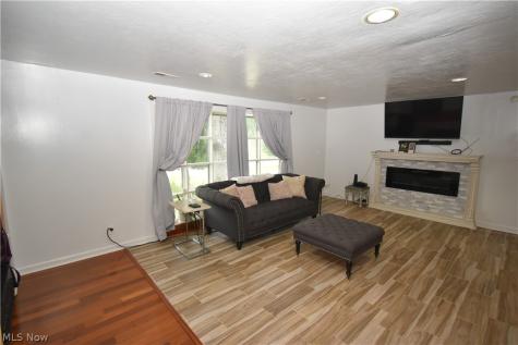29663 Sutton Drive North Olmsted OH 44070