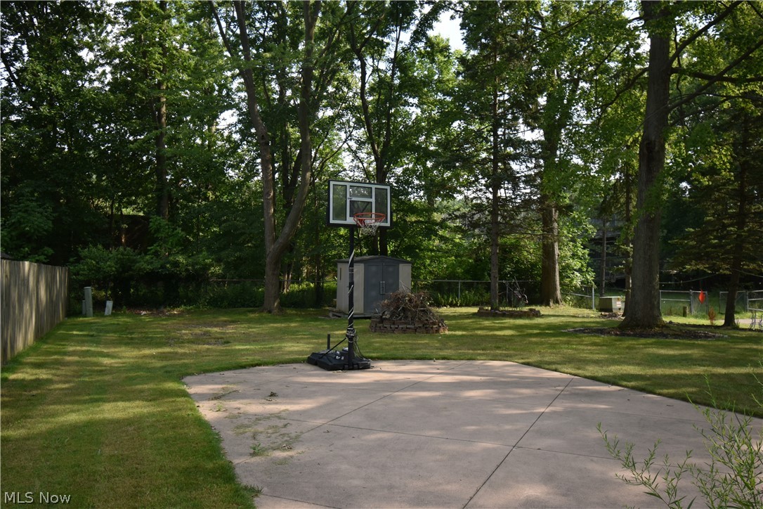 29663 Sutton Drive North Olmsted OH 44070