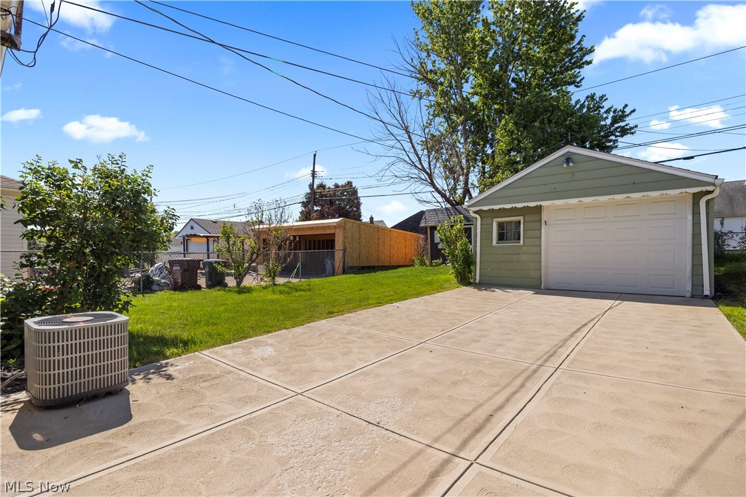 2603 Center Drive Parma OH 44134