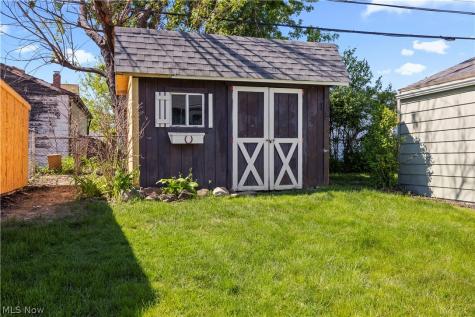 2603 Center Drive Parma OH 44134