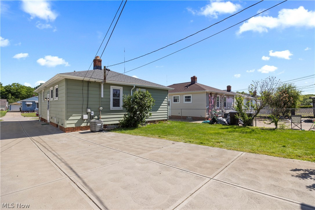 2603 Center Drive Parma OH 44134