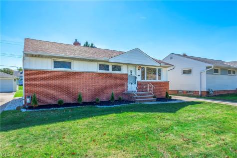 3323 Dellwood Drive Parma OH 44134
