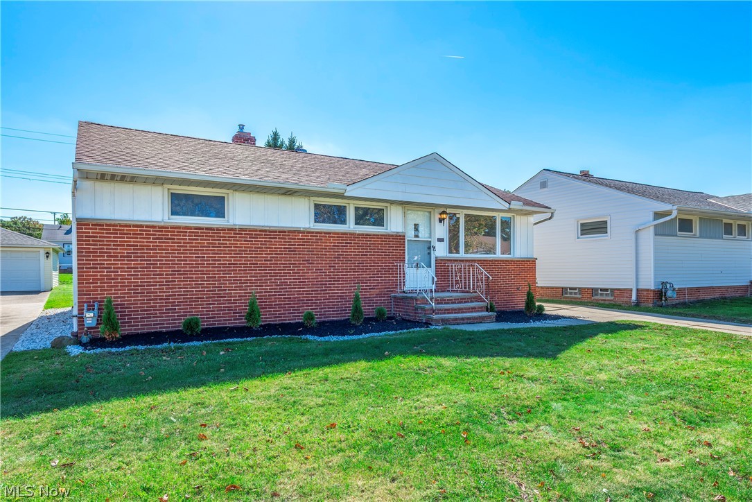 3323 Dellwood Drive Parma OH 44134