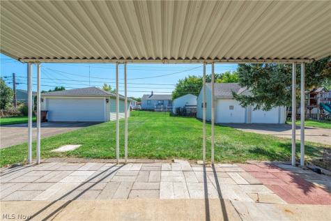 3323 Dellwood Drive Parma OH 44134