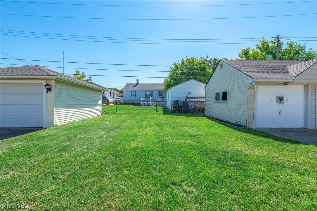 3323 Dellwood Drive Parma OH 44134