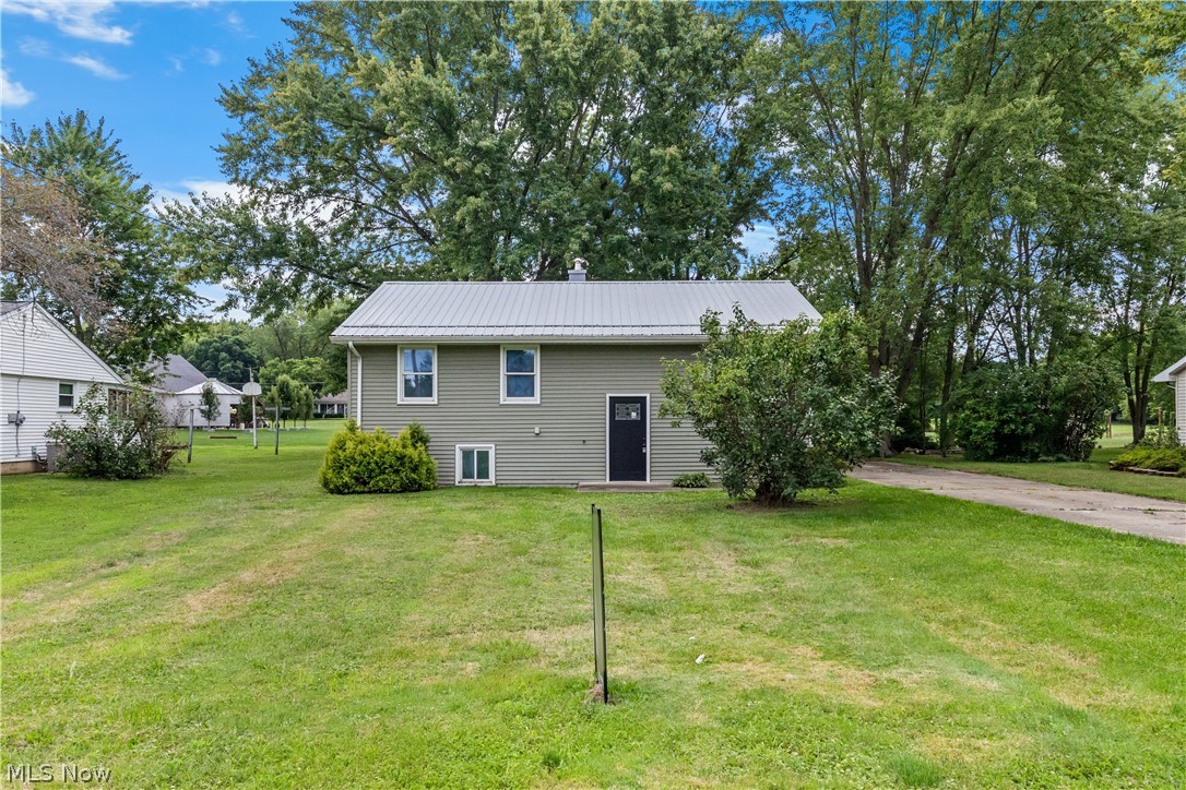 335 Chestnut Street Andover OH 44003
