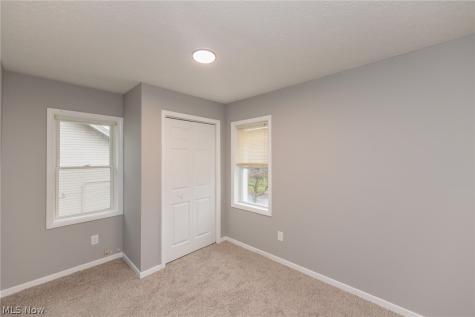 1038 W 11th Street Lorain OH 44052