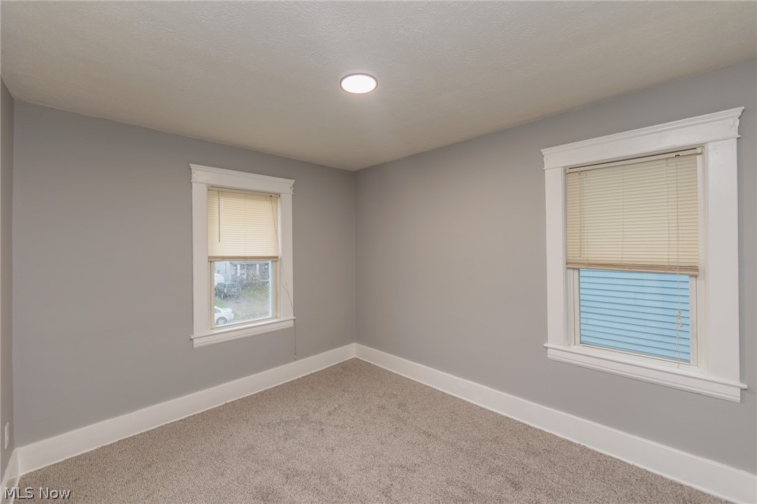 1038 W 11th Street Lorain OH 44052