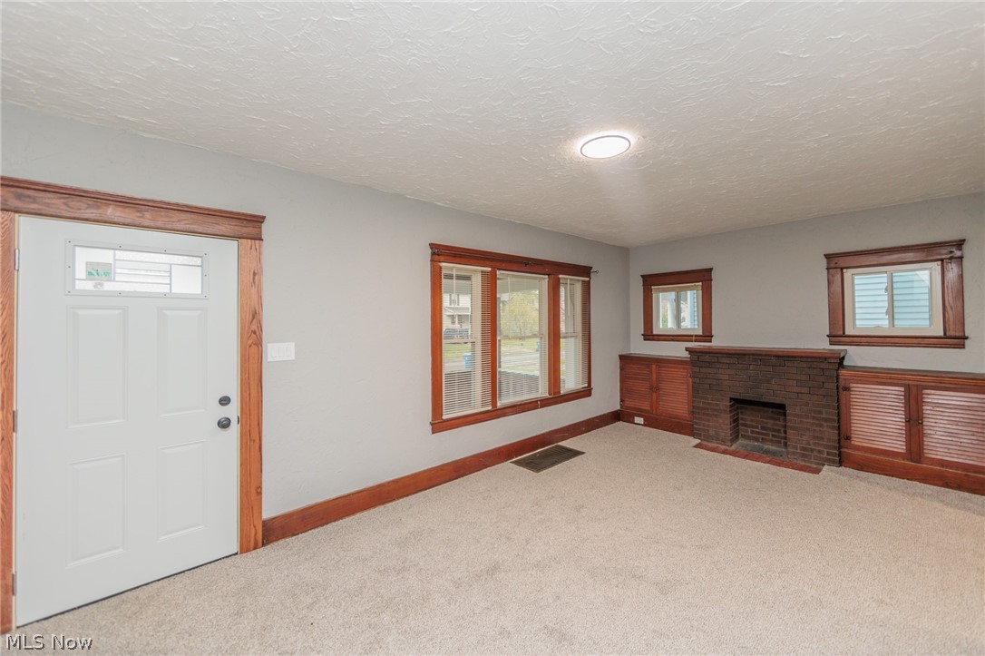 1038 W 11th Street Lorain OH 44052