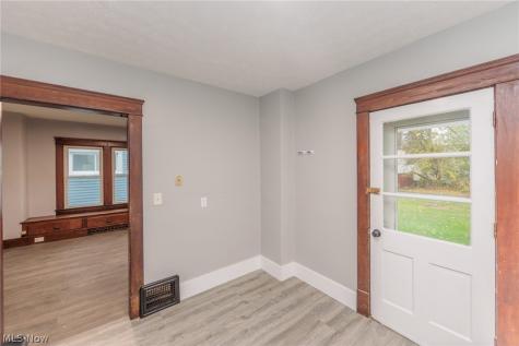 1038 W 11th Street Lorain OH 44052