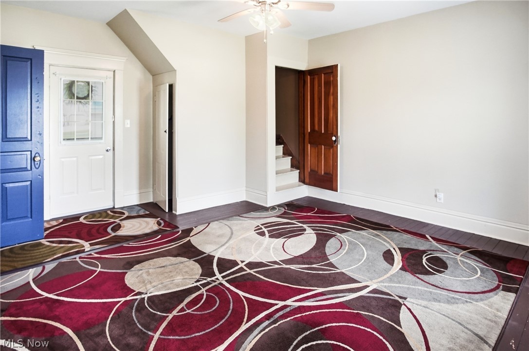 32 E 1st Street Frazeysburg OH 43822