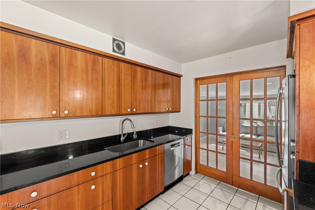 4573 Whitehall Drive South Euclid OH 44121