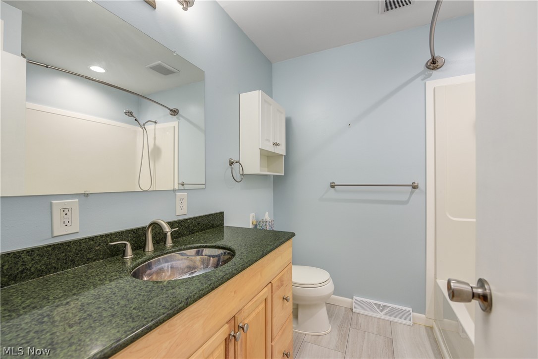 4573 Whitehall Drive South Euclid OH 44121
