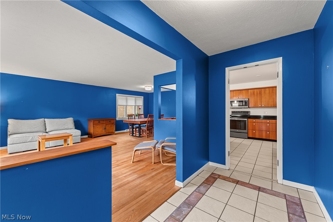 4573 Whitehall Drive South Euclid OH 44121