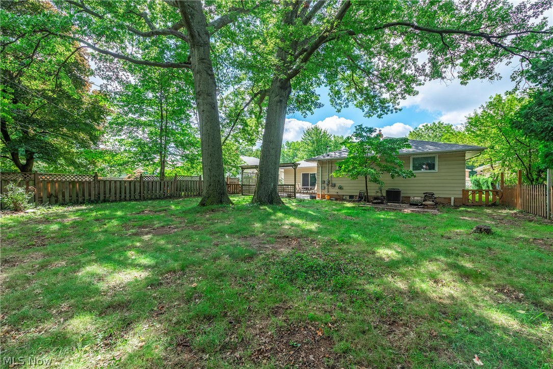 4573 Whitehall Drive South Euclid OH 44121