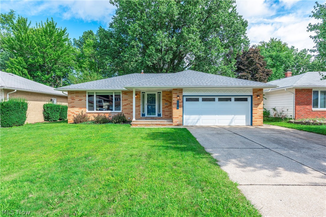 4573 Whitehall Drive South Euclid OH 44121