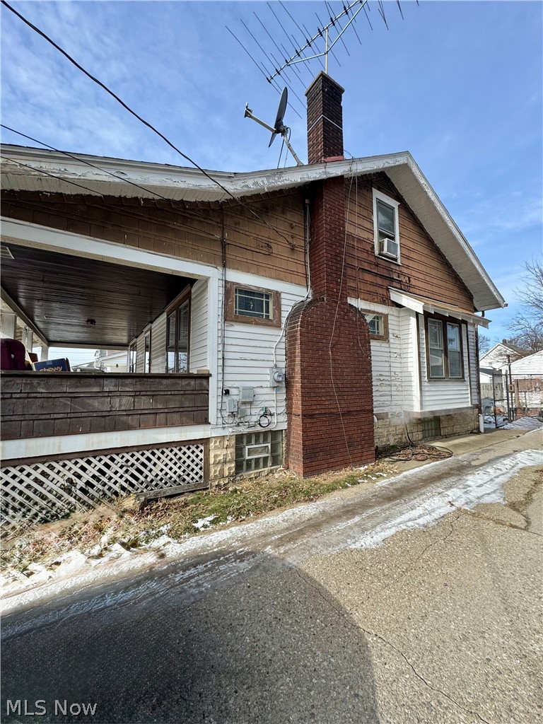 143 Wilson Street Struthers OH 44471